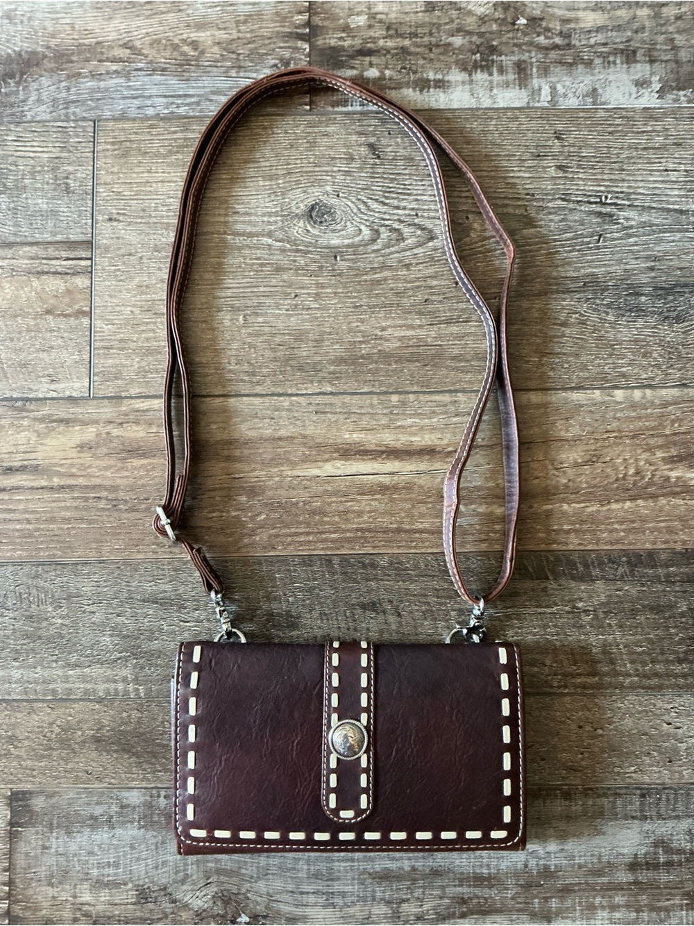 Ariat Dark Brown Leather Crossbody Wallet with Cream Stitching